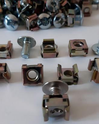 Set di 129 viti con gabbia m6 - nuovi -