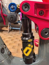 Ammortizzatore Ohlins TTx Air 205 x 65