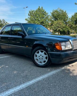 Mercedes-benz 300 turbo W124 - 1988
