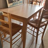 Tavolo Calligaris allungabile  e sedie