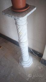 Colonna in marmo di Carrara 