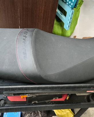 Sella per VSTROM 650DL del 2015
