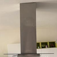 Cappa aspirante sospesa