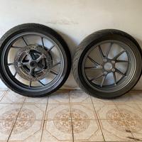 Cerchi moto BMW R1200Gs anno 2018