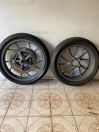 Cerchi moto BMW R1200Gs anno 2018