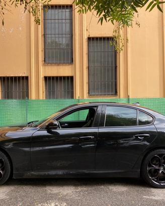 Cerchi Alfa Romeo Giulia raggio 19 NUOVI cod.2983