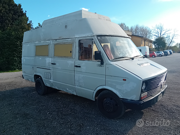 Iveco daily 35 8 camper