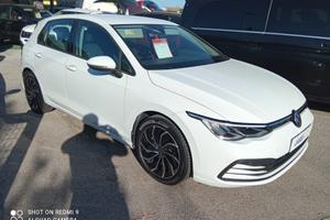 Volkswagen Golf 8 2.0 TDI SCR LIFE DSG 116CV 5P