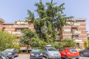 3 LOCALI A ROMA