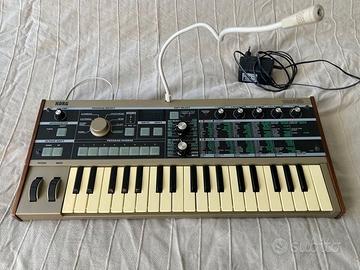 Sintetizzatore Korg microKORG con Vocodeur e Micro