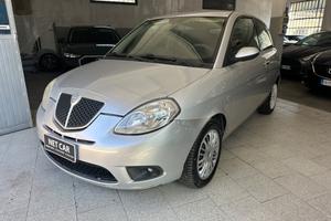 Lancia Ypsilon 1.2 Versus