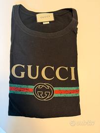 Tshirt Gucci nera uomo con stampa centrale