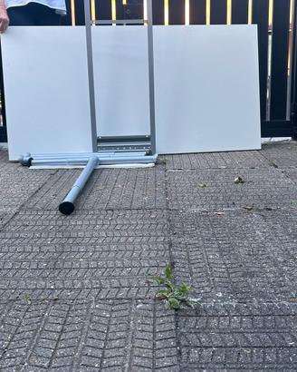Scrivania Ikea
