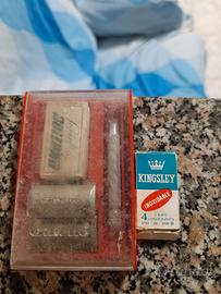 rasoio gillette anni 70 + scatola e lamette