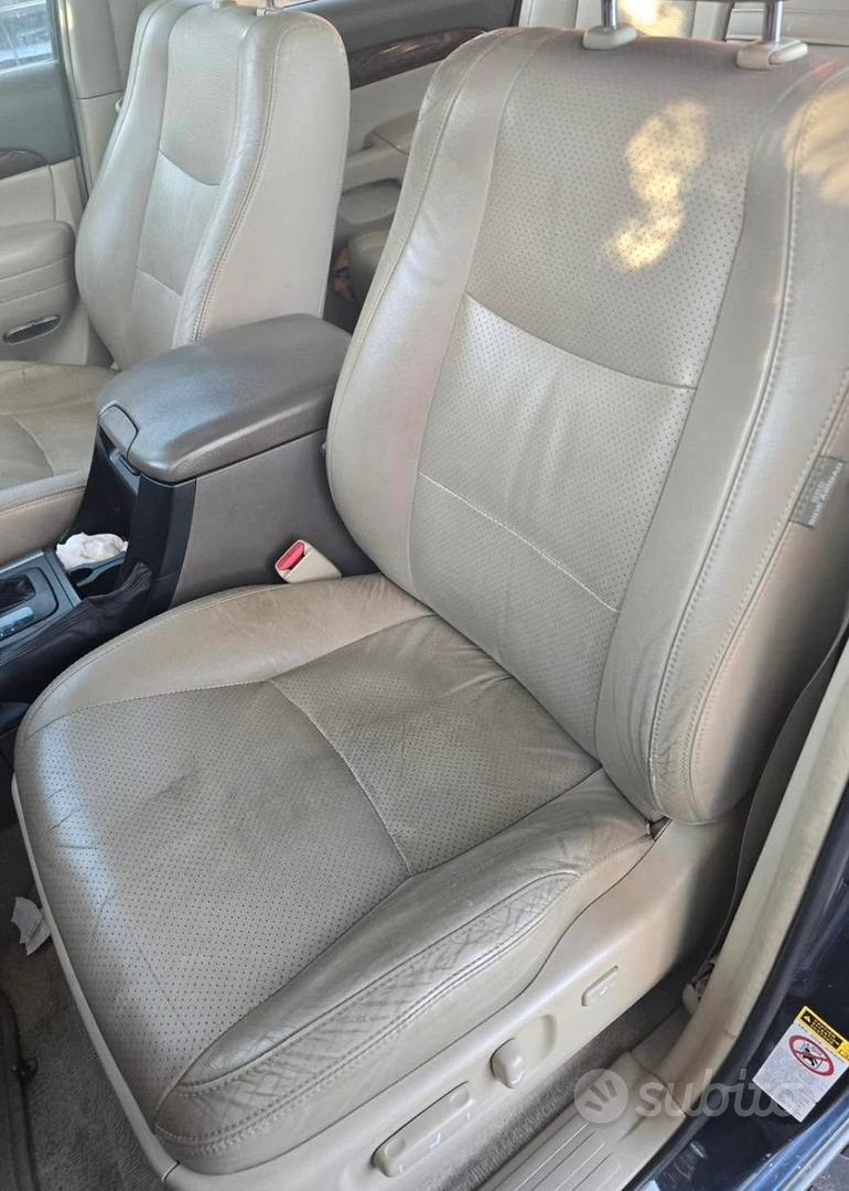 Toyota Land Cruiser 2005 photo 2