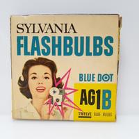 Sylvania 12 flashbulbs blue dot ag1b vintage