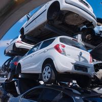 Opel Karl 2017 ricambi usati