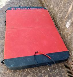 Crash Pad Bouldering Black Diamond rosso