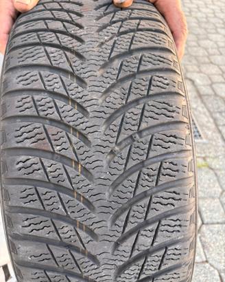 Gomme auto da neve Marshal