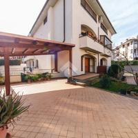 2 LOCALI A VITORCHIANO