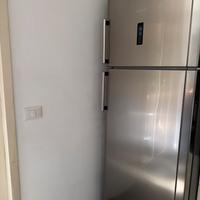 frigorifero hot  point ariston total no frost