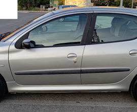 PEUGEOT 206 1.6 HDI FAP 5P. XT anno 2004