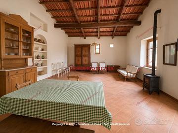 Casa, Venetico.