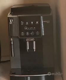 Macchinetta per caffè a chicchi