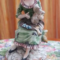 Statua Dama con pecorella