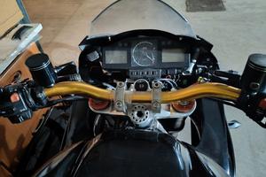 Aprilia rsv/tuono piastra superiore e manubrio