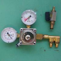 Regolatore pressione