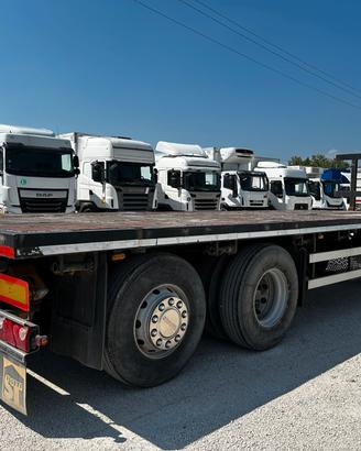 Rimorchio Piacenza pianale 3 assi