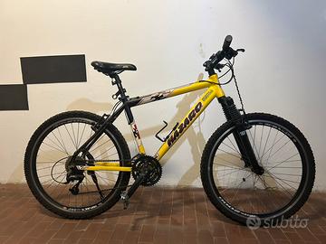 Bicicletta Mountain Bike HAZARD 26”