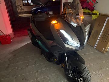 Honda adv 350 2025