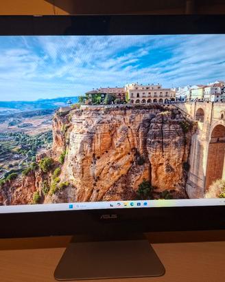 Asus zen all in one i5 ssd 250gb 8gb ram ddr4