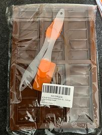 4 stampi in silicone per cioccolata NUOVO
