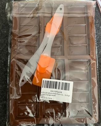 4 stampi in silicone per cioccolata NUOVO