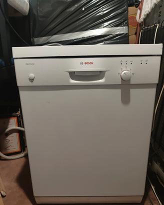 Lavastoviglie Bosch Synthesi Sigma AquaStop libera
