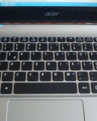 Pc portatile Acer ES1