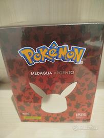 medaglia Pokémon argento 