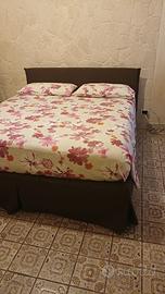 Struttura letto matrimoniale