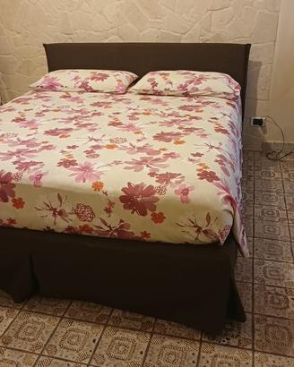 Struttura letto matrimoniale