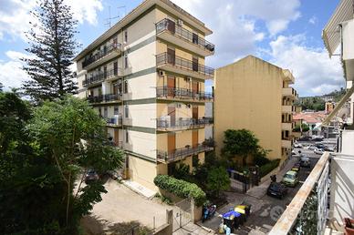 3 LOCALI A MESSINA