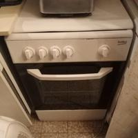 cucina.  bianca.  gas.  città. 