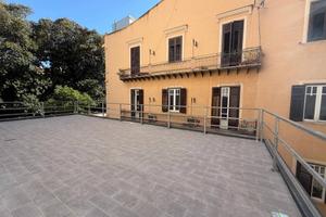 Appartamento di 100 m² con 4 locali a Palermo