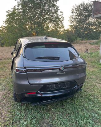 Alfa Romeo Tonale 1.5 Veloce “sinistrata” 2025