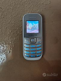 samsung GT-E1200