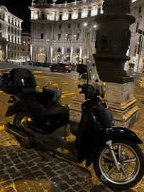 Scarabeo 200