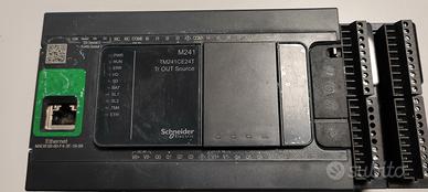 Controllore M241 TM241CE24T con schede I/O