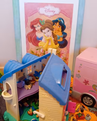 GIOCATTOLI LIBRI TAPPETI QUADRI PER BAMBINI
